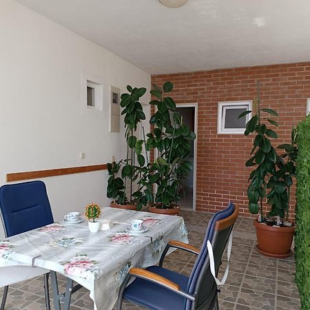 Apartments Turic Tucepi Exterior photo